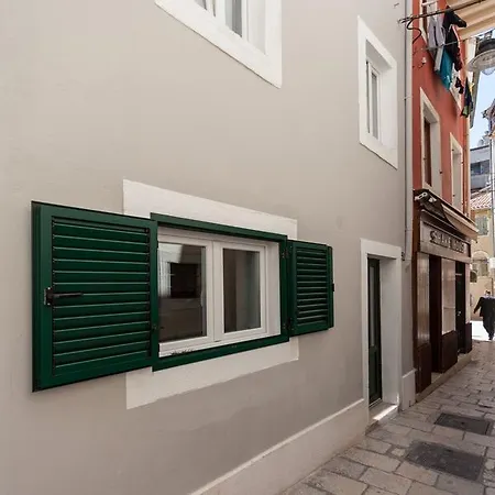 蓝色旅馆 招待所 3*