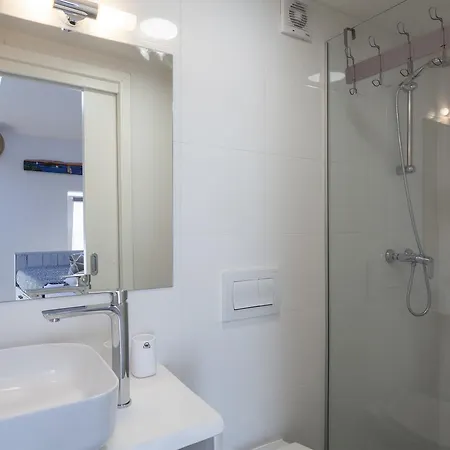 蓝色旅馆 3* 扎达尔