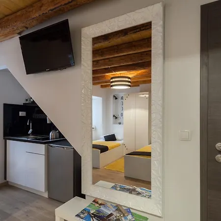 招待所 蓝色旅馆 扎达尔